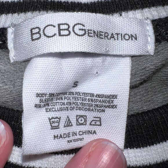 BCBGeneration Womens Sweatshirt Mesh Sleeve Athletic Pullover Retro Gray Small - Picture 9 of 11